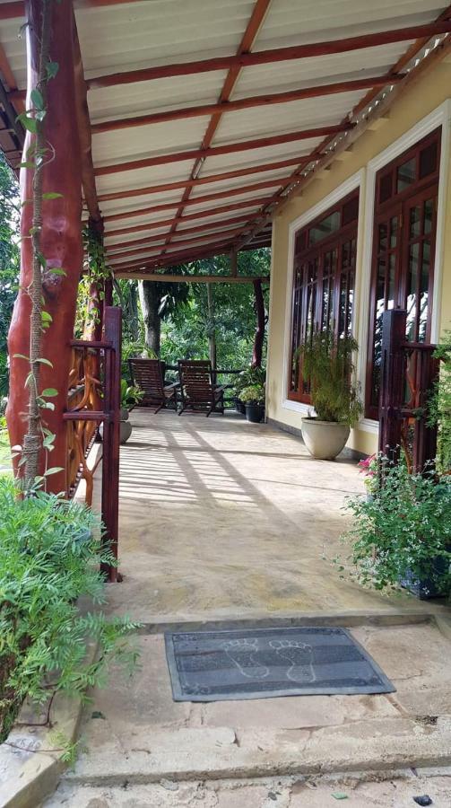 Happy Horizon Home Stay Ella Exterior photo